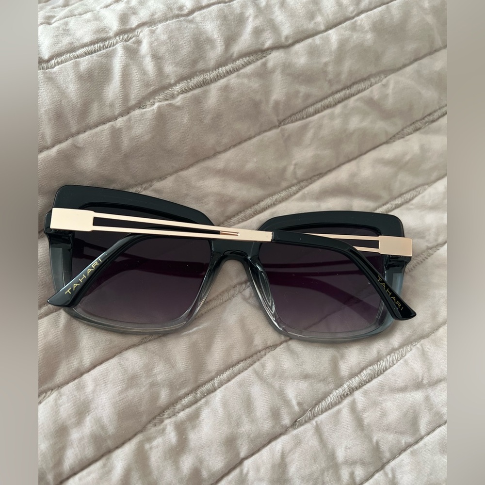 Tahari Sunglasses - Picture 3 of 5